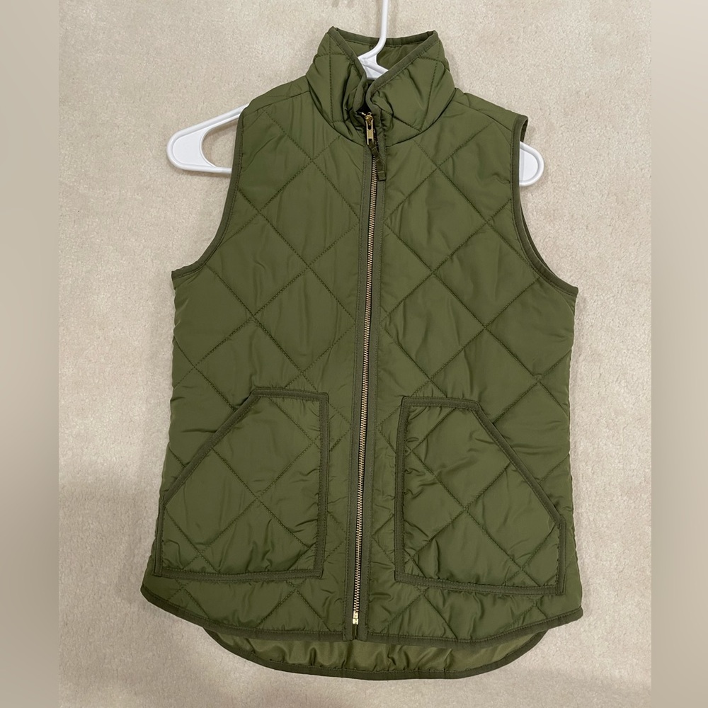 J Crew quilted vest XXS
